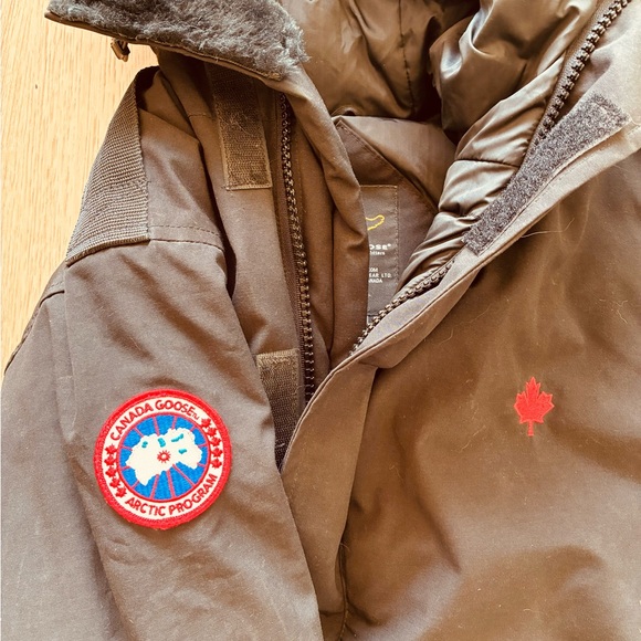 Canada Goose Heli Arctic Black Parka with Fur Trim M medium vintage - Picture 5 of 7